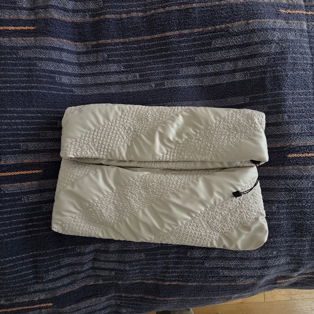 Desiqual Stylish Cream Quilted Women's Bag - Picture 5 of 6